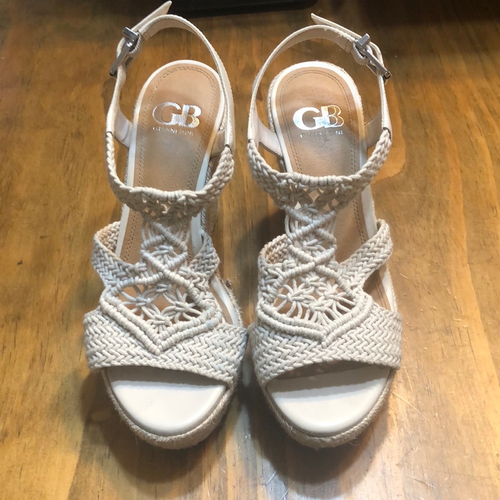 Crochet wedges